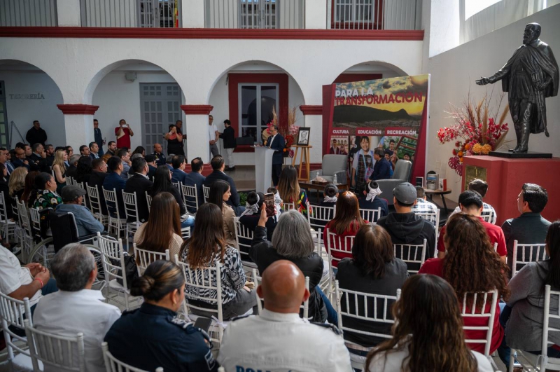 Homenaje a su Héroe Nacional