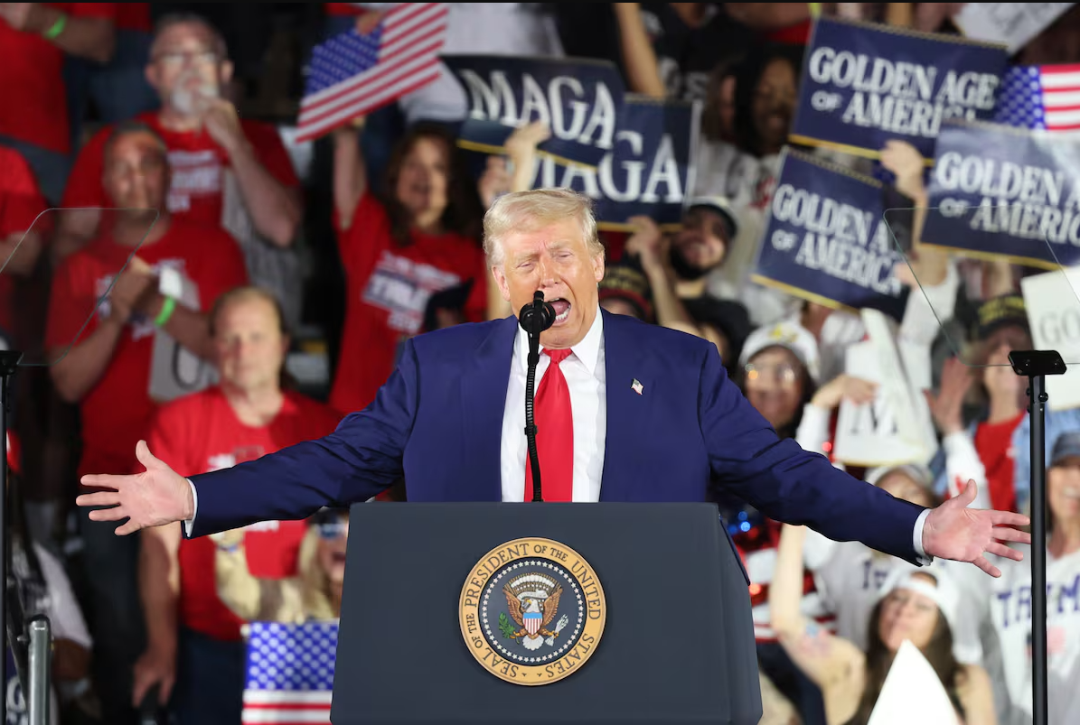 TRUMP 100 DIAS